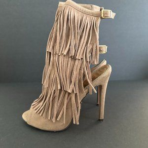 Liliana Fringed Suede Peep Toe Stiletto Shoes Size 9